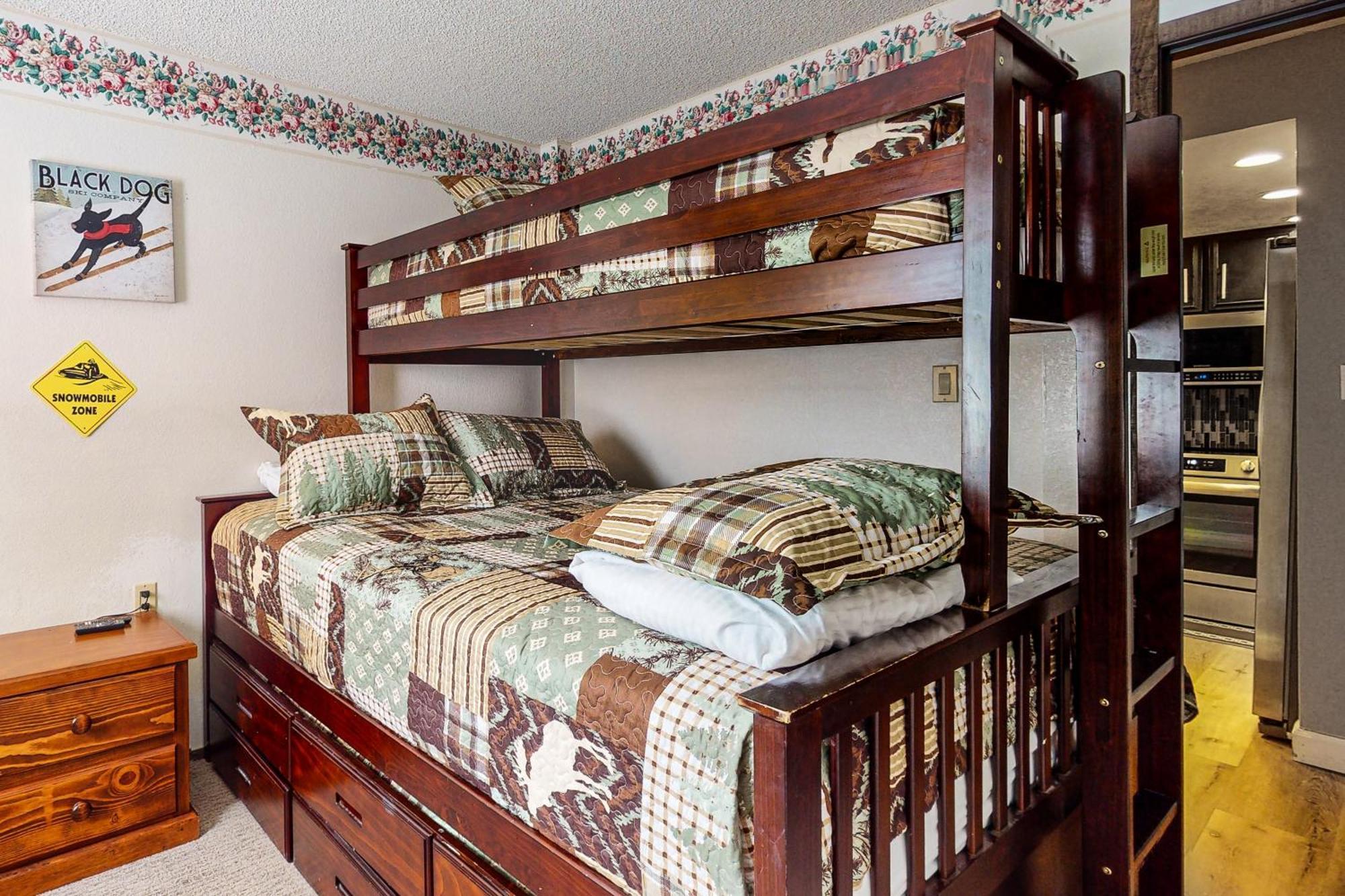 Giant Steps #40 Apartment Brian Head Luaran gambar